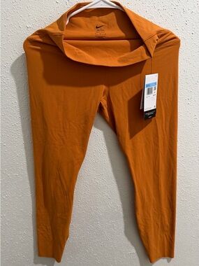 Nike Zenvy Dri-FIT Orange Top